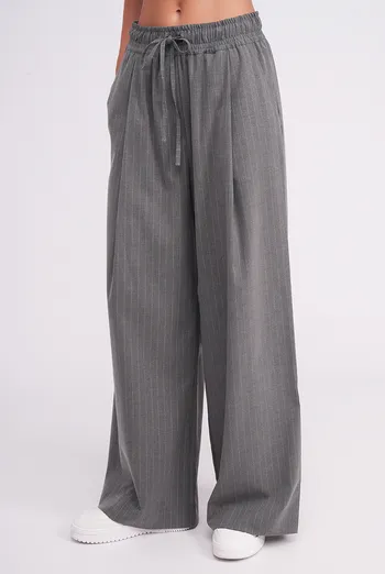 Брюки-палаццо GRACEFUL TAILORING 4331/200 Giulia (dark grey/stripe), серый Брюки-палаццо GRACEFUL TAILORING 4331/200 Giulia (dark grey/stripe), серый