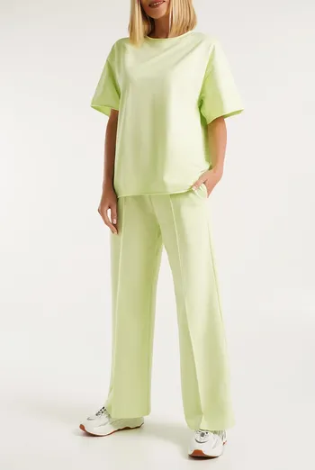 Спортивные штаны широкие STREET STYLE 4306/180 Giulia (pistachio), зеленый Спортивные штаны широкие STREET STYLE 4306/180 Giulia (pistachio), зеленый