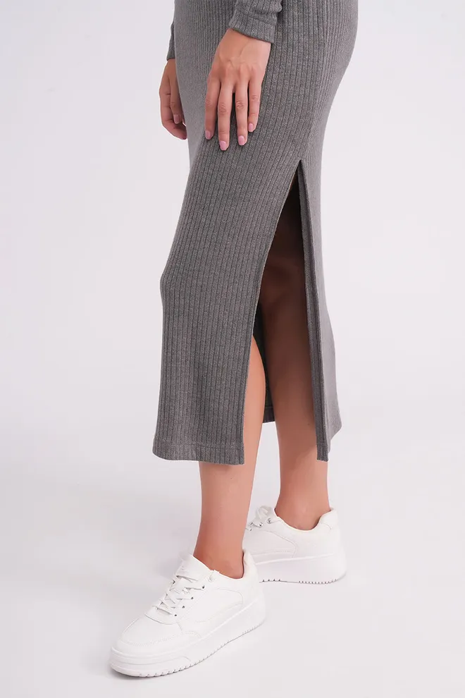 Трикотажное платье в рубчик MOSSLINES 8809/150 Giulia (gunsmoke melange), серый