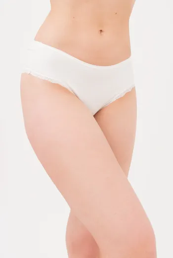 Женские трусики слипы из хлопка и кружева Leila lace 2301/60 Giulia (whisper white), белый Женские трусики слипы из хлопка и кружева Leila lace 2301/60 Giulia (whisper white), белый