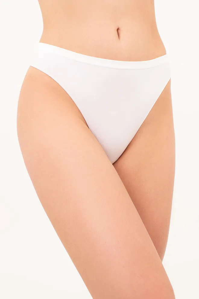 Бесшовные трусики стринги STRING BRIEFS Giulia (white), белый