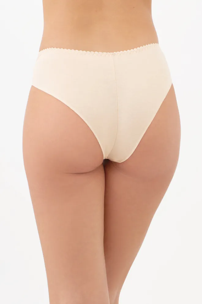 Трусы бразилиана с кружевной вставкой BASIC CHIC 2236/61 Giulia (beige), бежевый