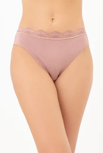 Трусы бразилиана с кружевной вставкой BASIC CHIC 2236/61 Giulia (mokko), коричневый Трусы бразилиана с кружевной вставкой BASIC CHIC 2236/61 Giulia (mokko), коричневый
