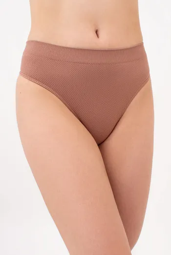 Трусики стринги с зернистой текстурой STRING BRIEFS GRAIN Giulia (mokko), коричневый