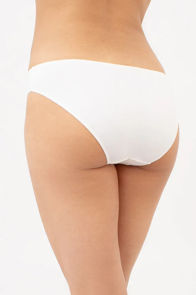 Женские трусики слипы LEILA 2301/60 Giulia (whisper white), белый